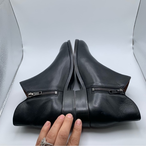 NWB Frye WOMEN MELISSA SHOOTIE ankle bootie size 6.5B 
Black leather 2490 - Picture 11 of 12